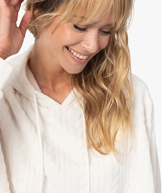 veste dinterieur femme en maille peluche a capuche blanc pyjamas ensembles vestesB488301_2