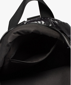 sac a dos femme petit format au matelassage brillant noir sacs a dos et sacs de voyageC085801_3