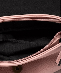 sac femme a rabat aimante et volume ajustable rose sacs bandouliereC089501_3