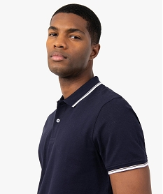 polo homme a manches courtes et finitions contrastantes bleu polosC116301_1