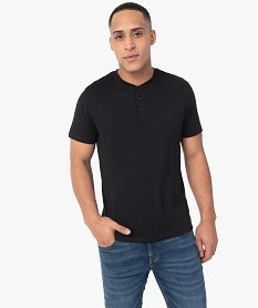 tee-shirt homme col tunisien a manches courtes noirC121201_1