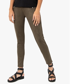 pantalon femme en suedine coupe slim vertC128701_1