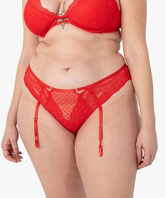 tanga femme grande taille en dentelle avec porte-jarretelles amovibles rougeC270601_1