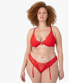 tanga femme grande taille en dentelle avec porte-jarretelles amovibles rougeC270601_3