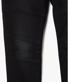 jean garcon slim extensible a taille elastiquee et jeu de surpiqures noir jeansC302601_3