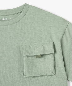 tee-shirt garcon en coton flamme a manches courtes et poche poitrine vertC311501_2