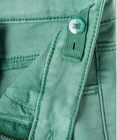 short en jean fille extensible au coloris unique vert shortsC314701_2