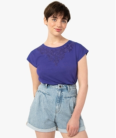 GEMO Tee-shirt femme avec broderie sous le col Bleu
