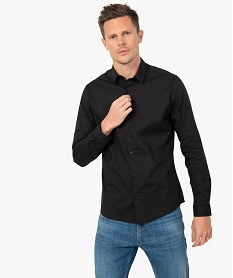 chemise homme unie coupe slim en coton stretch noir chemise manches longuesC835801_1