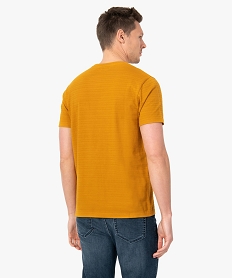 tee-shirt homme a manches courtes uni a imprime relief jaune tee-shirtsC847101_3