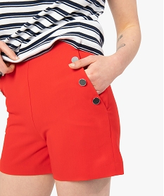 short femme taille haute avec boutons sur les cotes rouge shortsC851301_2