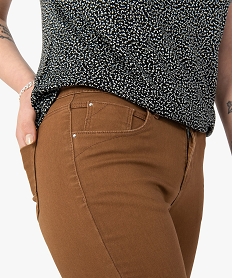 pantalon femme coupe slim en toile extensible brun pantalonsC856901_2