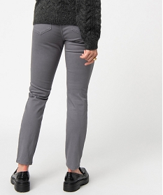 pantalon femme coupe slim effet push-up gris pantalonsC858901_3