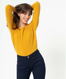 pull a col rond finitions roulottees femme jaune pullsC889501_1