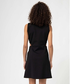 robe femme a col v avec ouverture a la taille noirC903301_3