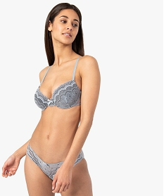 soutien-gorge corbeille en dentelle a armatures gris soutien gorge avec armaturesC985601_3