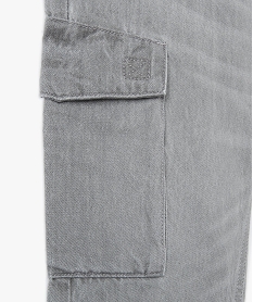 bermuda en jean garcon forme cargo a taille elastiquee grisD008601_2