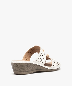 mules femme confort a brides ajourees et perles en bois beige mules et sabotsD269201_4