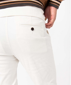pantalon chino homme en coton stretch beige pantalons de costumeD335801_2