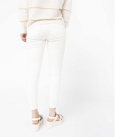pantalon femme en toile extensible coupe skinny blancD365601_3
