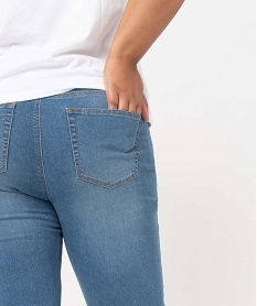 pantacourt en jean femme grande taille en denim stretch grisD366701_2