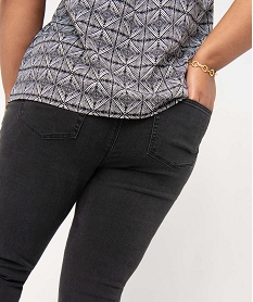 pantacourt en jean femme grande taille en denim stretch noir pantacourtsD366801_2