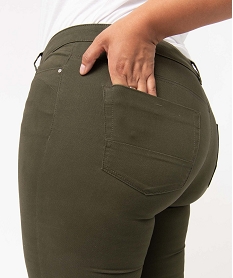 pantalon femme grande taille coupe regular vert pantalonsD367901_2