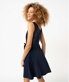 GEMO Robe femme avec décolleté cache-coeur et dos dentelle Bleu