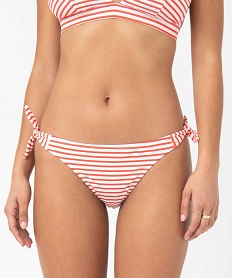 haut de maillot de bain femme forme triangle a rayures rougeD522901_1