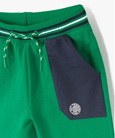 bermuda garcon en maille avec poche contrastante vert shorts bermudas et pantacourtsD539701_2
