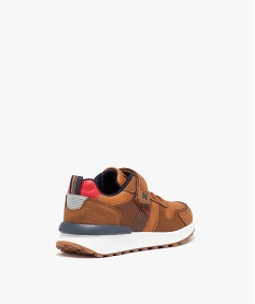 baskets garcon style jogger avec details en suedine et a scratch brun basketsD955401_4