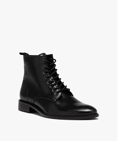 boots homme en cuir uni bout amande noirD976301_2