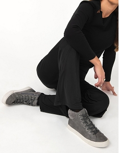 GEMO Baskets femme mid-cut unies avec col fourré et à zip gris standard