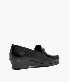 mocassin confort avec dessus en cuir et bijou metallique femme noir mocassinsD984701_4