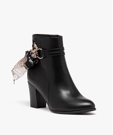 boots femme a talon avec dessus uni et bride foulard noirE000301_2
