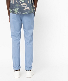 pantalon chino en coton stretch uni homme bleu vif pantalonsE050101_3