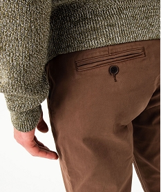 pantalon chino en coton stretch coupe slim homme brun pantalonsE051101_2
