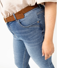 jean slim 78e avec ceinture femme grande taille bleu pantalons et jeansE076001_2