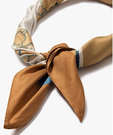 foulard carre imprime en maille satinee femme multicoloreE203701_2
