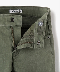 pantalon uni extensible coupe slim garcon kaki standard pantalonsE247601_2