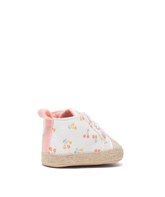 chaussons de naissance bebe fille a motif fleuri boheme blancE430901_4