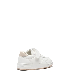 baskets bebe fille unies a scratch et a lacets elastiques style retro blanc baskets et tennisE434201_4