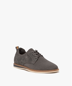 derbies homme unis a col scratch avec detail en suedine gris chaussures de villeE469201_2