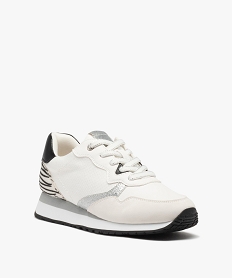 baskets femme casual avec detail zebre blanc baskets et tennisE480901_2