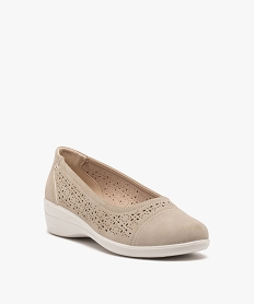 ballerines femme confort unies en suedine ajouree et a semelle compensee beige ballerinesE503601_2