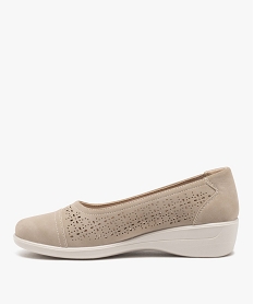 ballerines femme confort unies en suedine ajouree et a semelle compensee beige ballerinesE503601_3