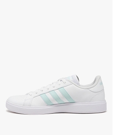 baskets femme unies a bandes colorees avec lacets – adidas blancE532601_3