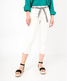 GEMO Pantacourt slim taille haute en coton stretch avec ceinture à nouer femme blanc chine