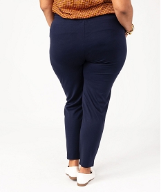 pantalon femme grande taille avec couture sur l’avant bleu leggings et jeggingsE621101_3