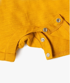combishort avec inscription bebe garcon jaune shorts et bermudasE674001_2